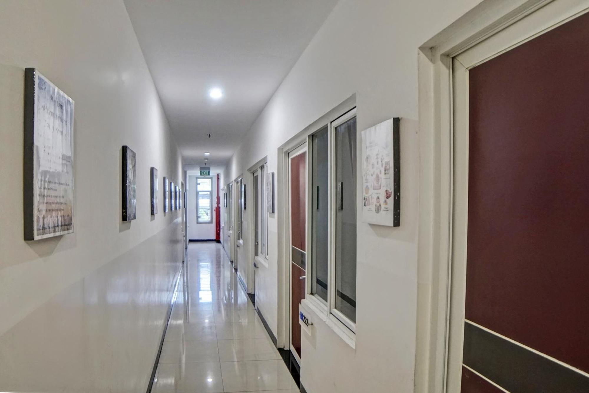 Spot On 92822 Finest House Near Amplas Bus Terminal Medan Exterior foto